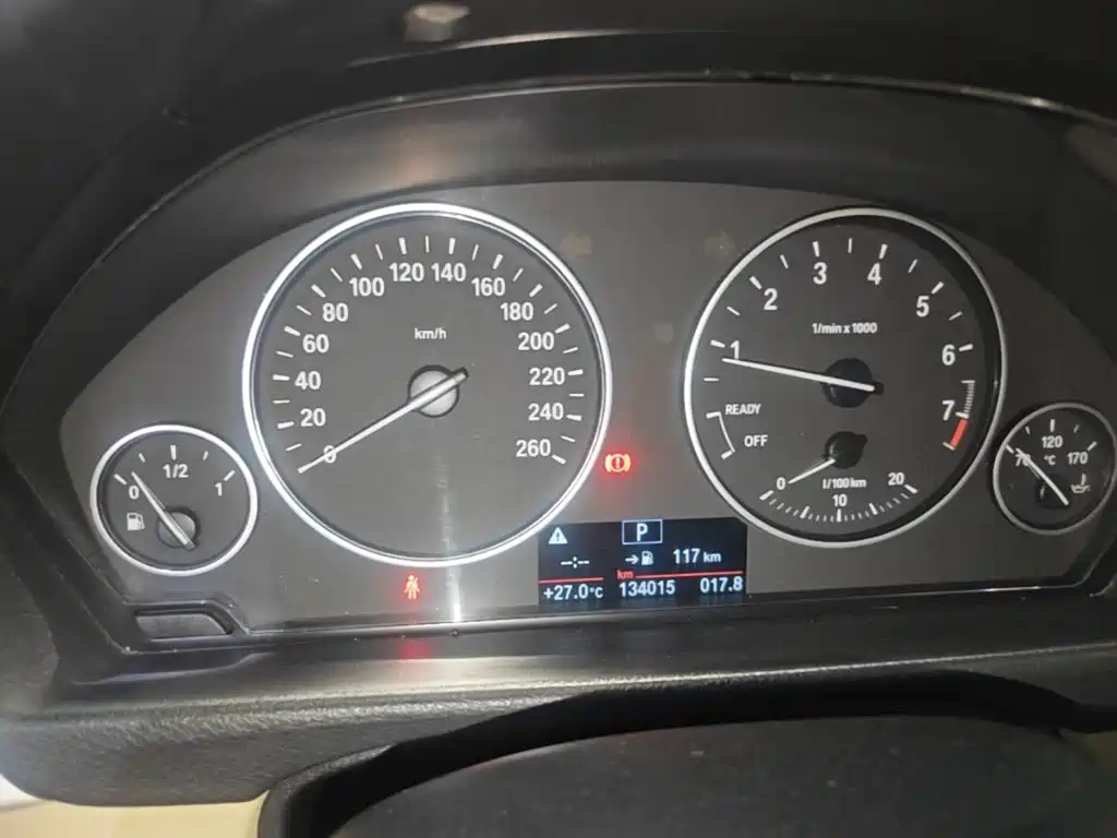 BMW 3 Series — миниатюра 12