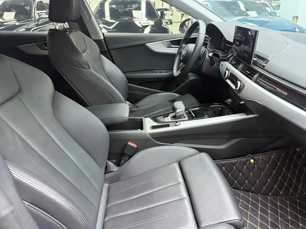 Audi A5 (Import) — миниатюра 21