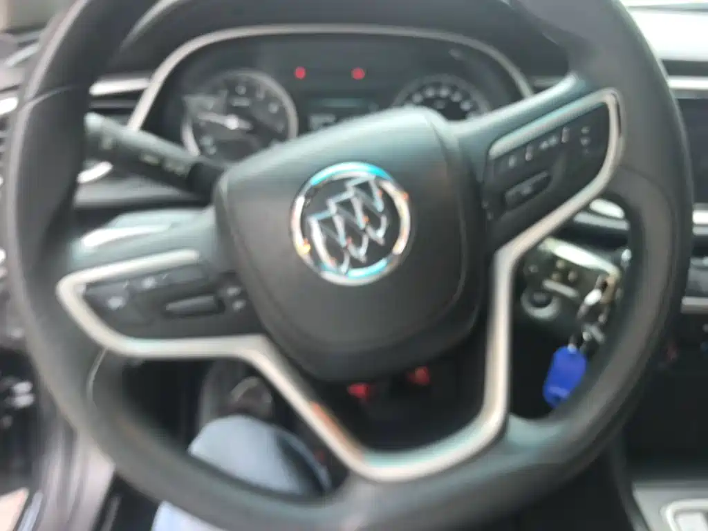 Buick Excelle — миниатюра 11