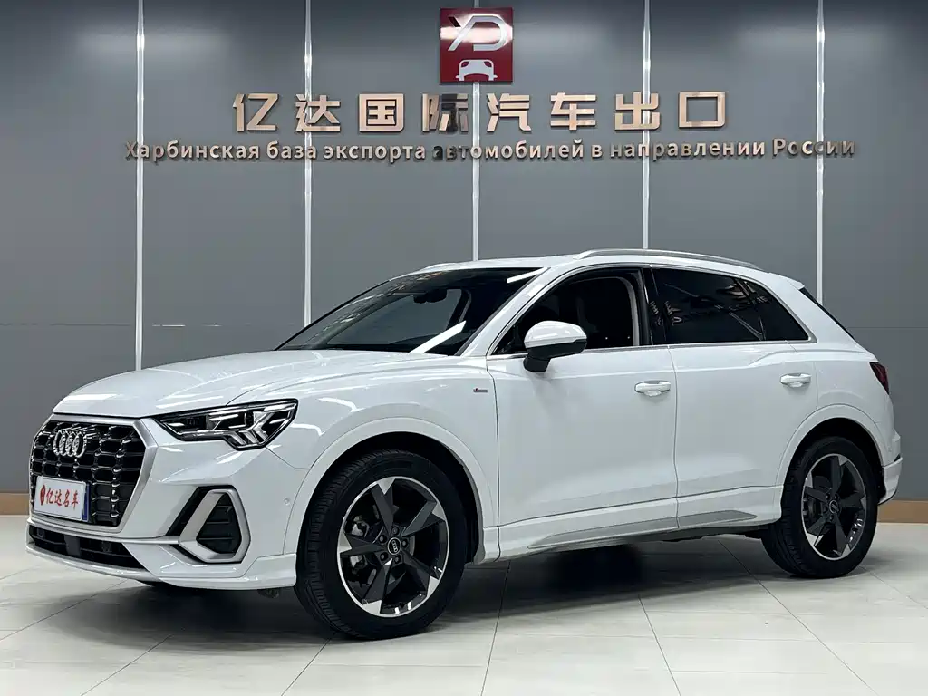 Audi Q3 2022