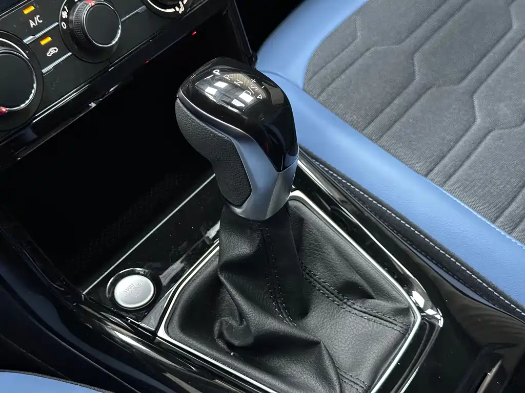 Volkswagen Tharu — миниатюра 16