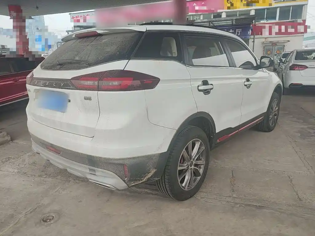Geely Boyue — миниатюра 7