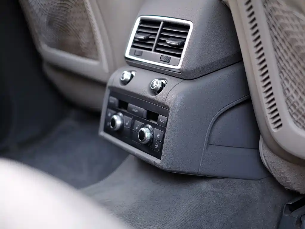 Audi Q7 — миниатюра 57