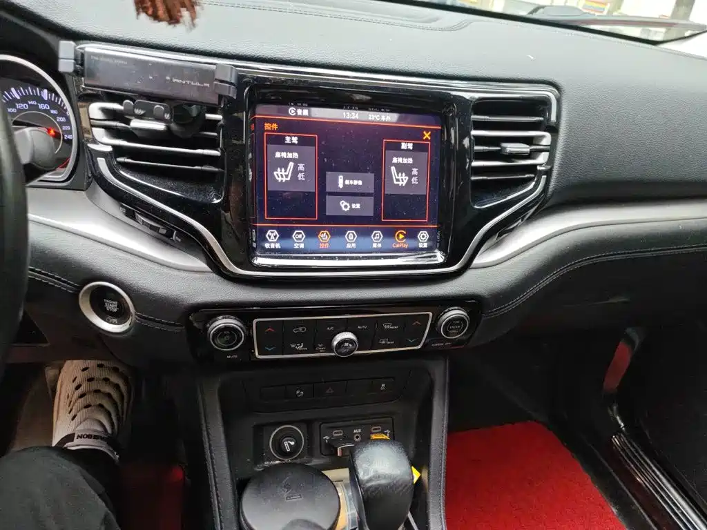 Jeep Commander — миниатюра 10