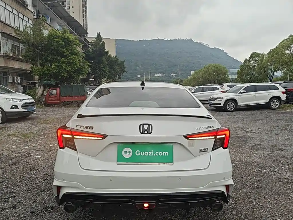 Honda Integra — миниатюра 6