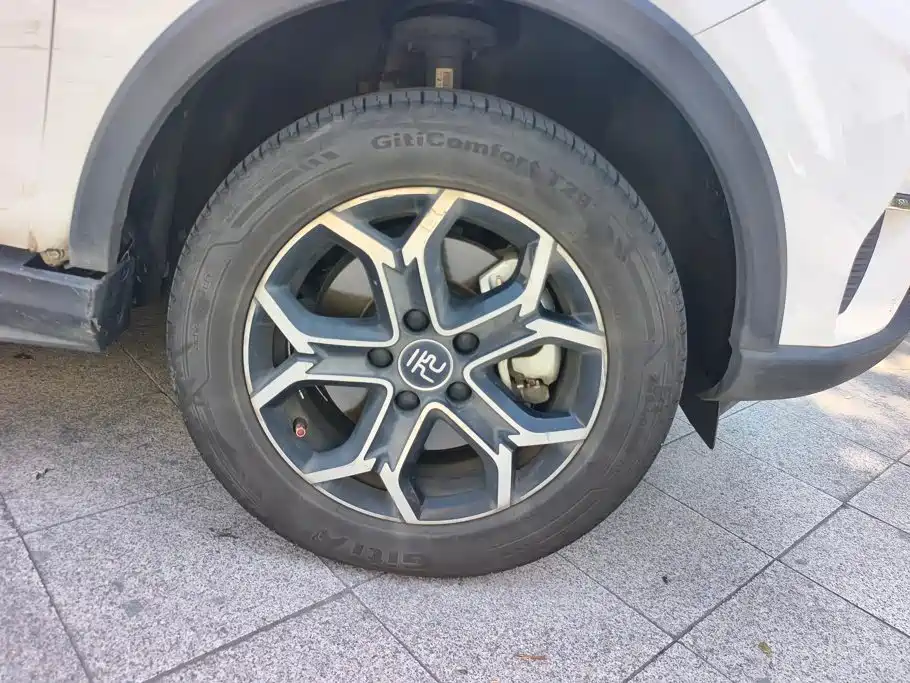 BYD Yuan Pro — миниатюра 6