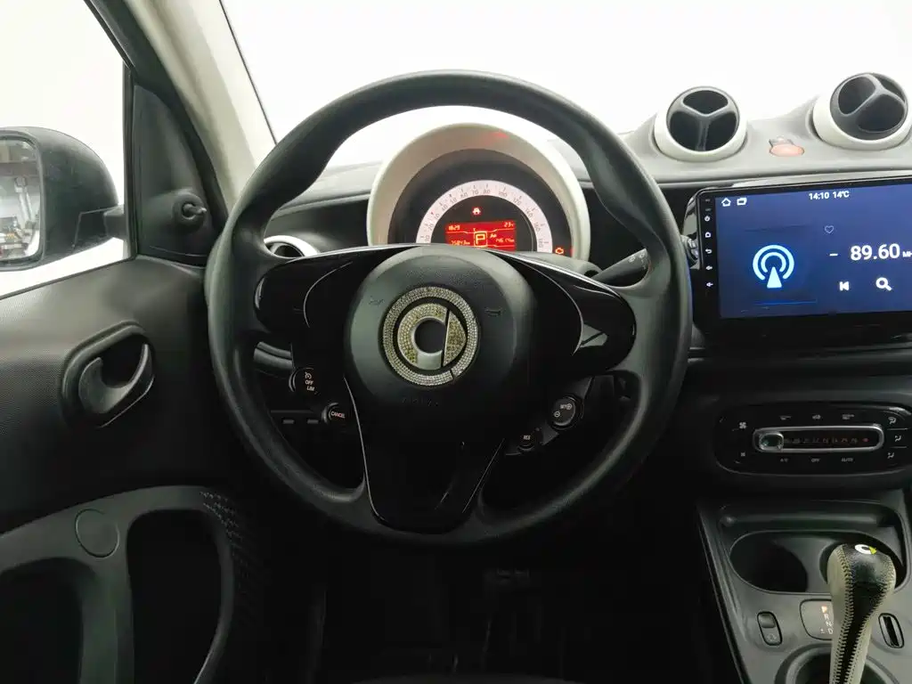 smart Smart Fortwo — миниатюра 11