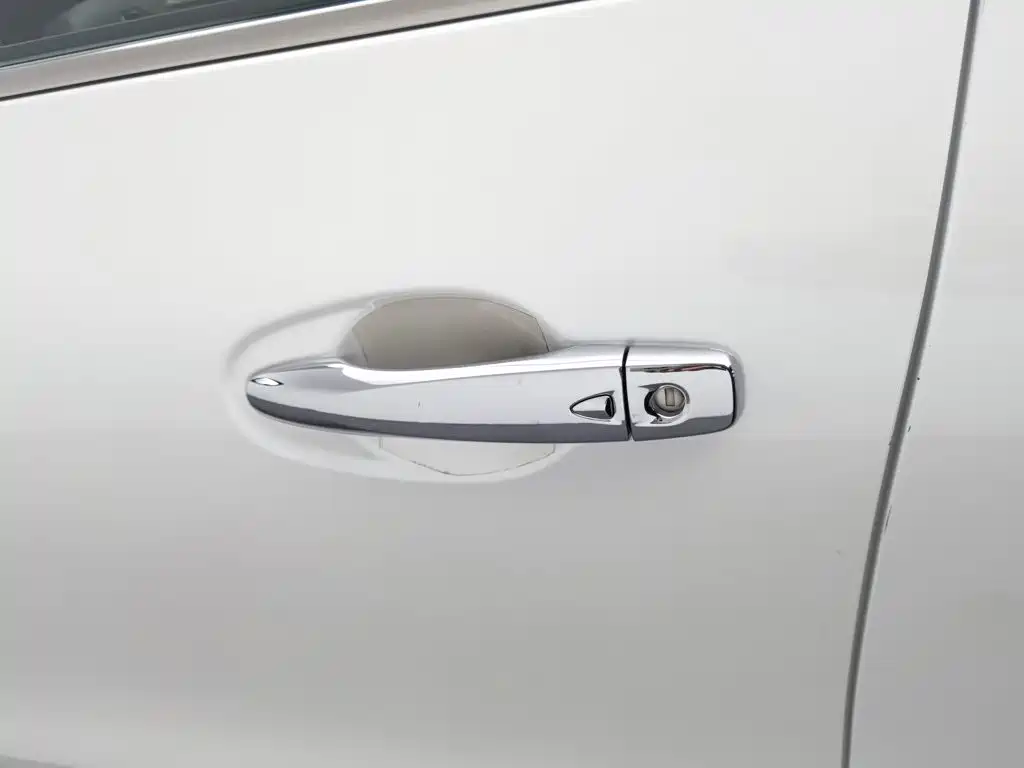 Renault Koleos — миниатюра 18