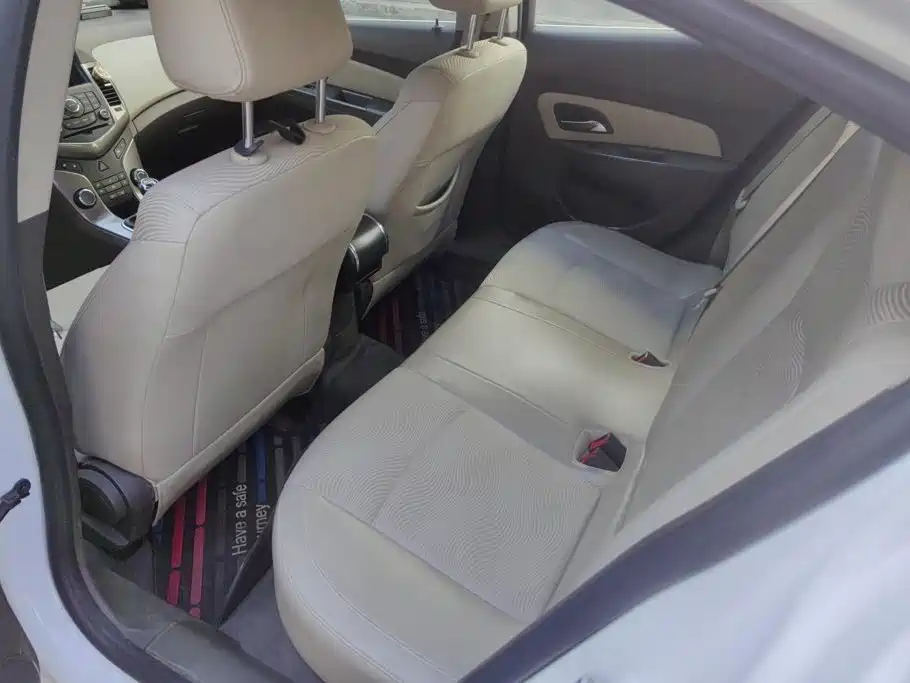 Chevrolet Cruze — миниатюра 11