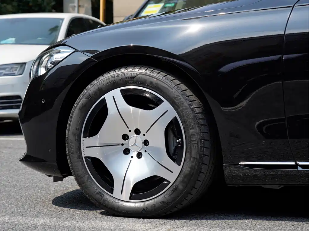 Mercedes-Benz S-Class — миниатюра 8