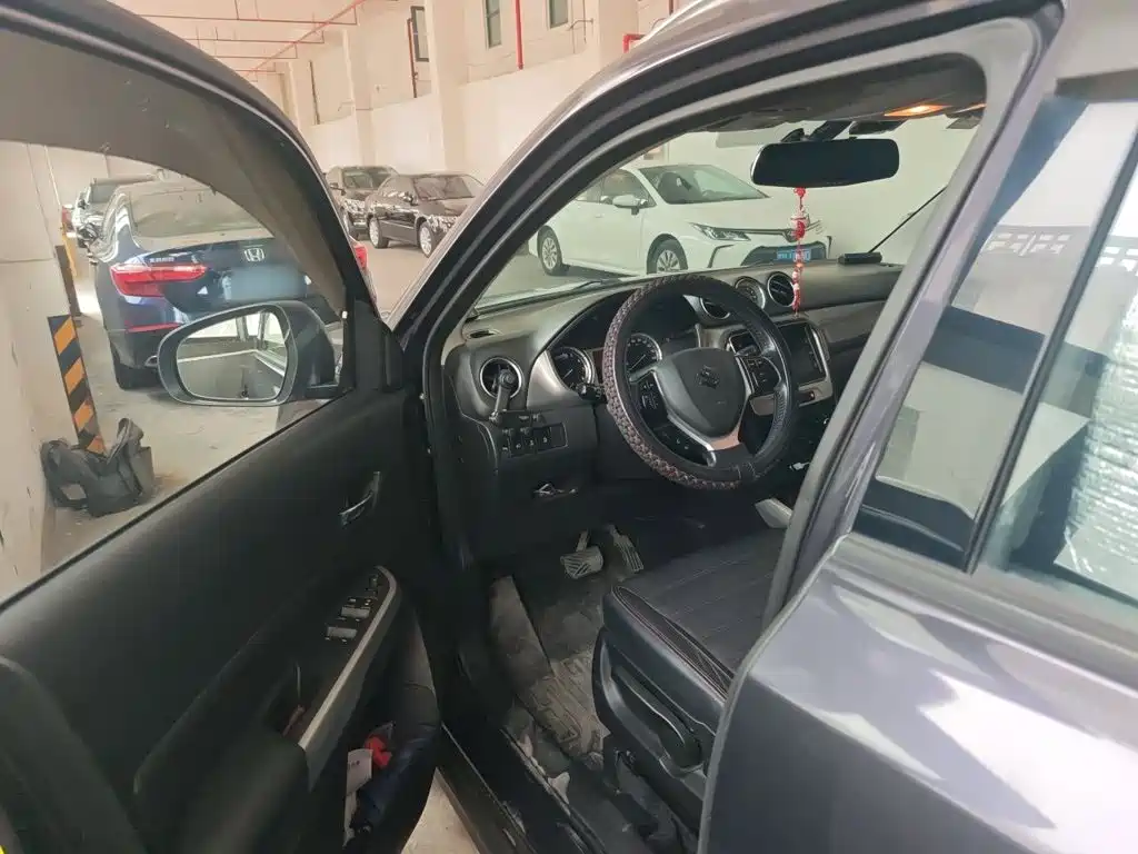 Suzuki Vitara — миниатюра 14