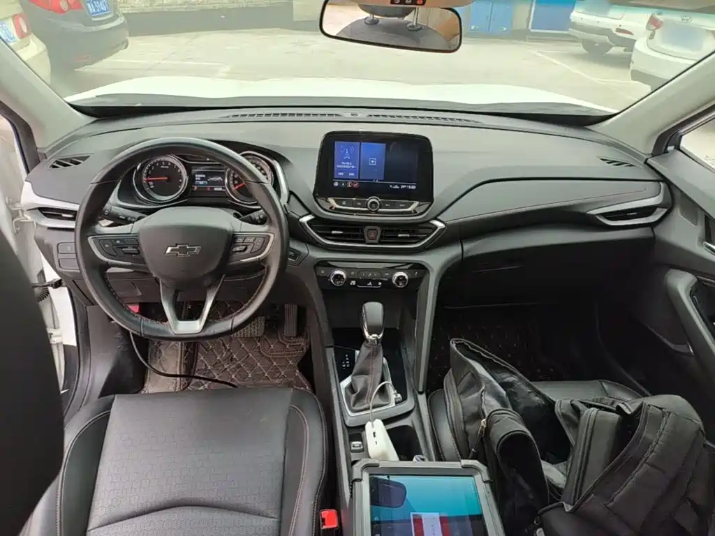 Chevrolet Volando — миниатюра 10