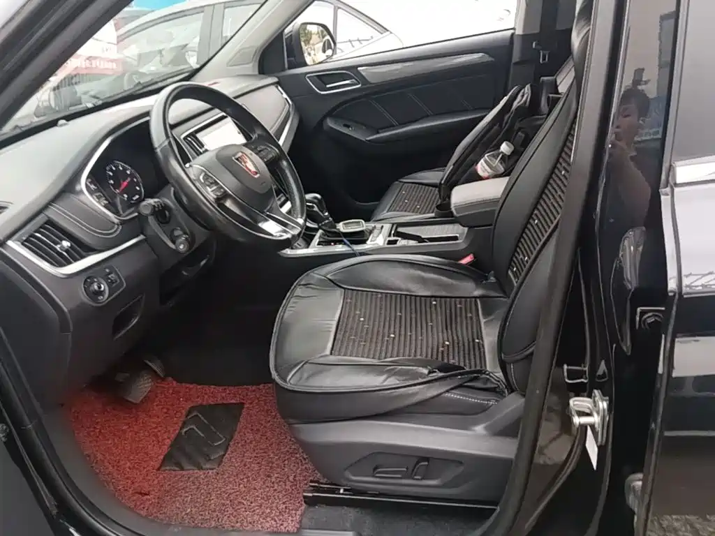 Roewe RX5 — миниатюра 15