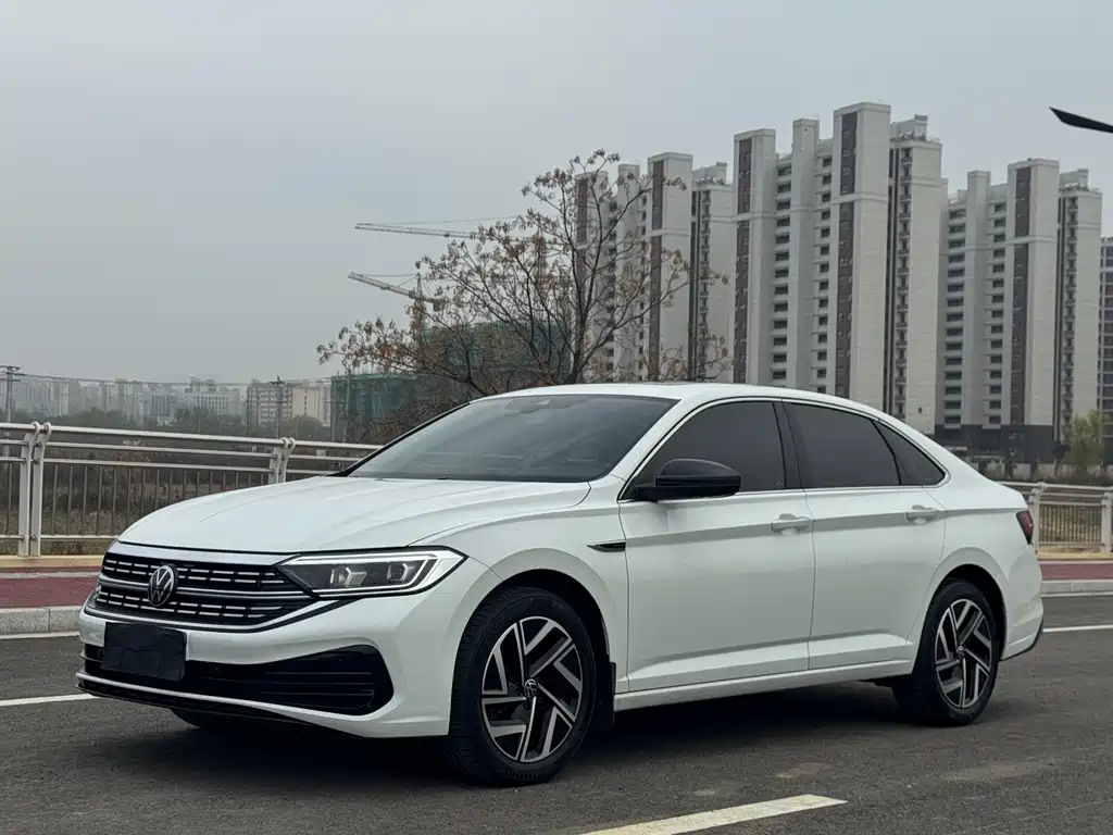 Volkswagen Sagitar 2023