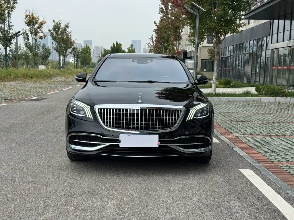 Mercedes-Benz S-Class — миниатюра 2