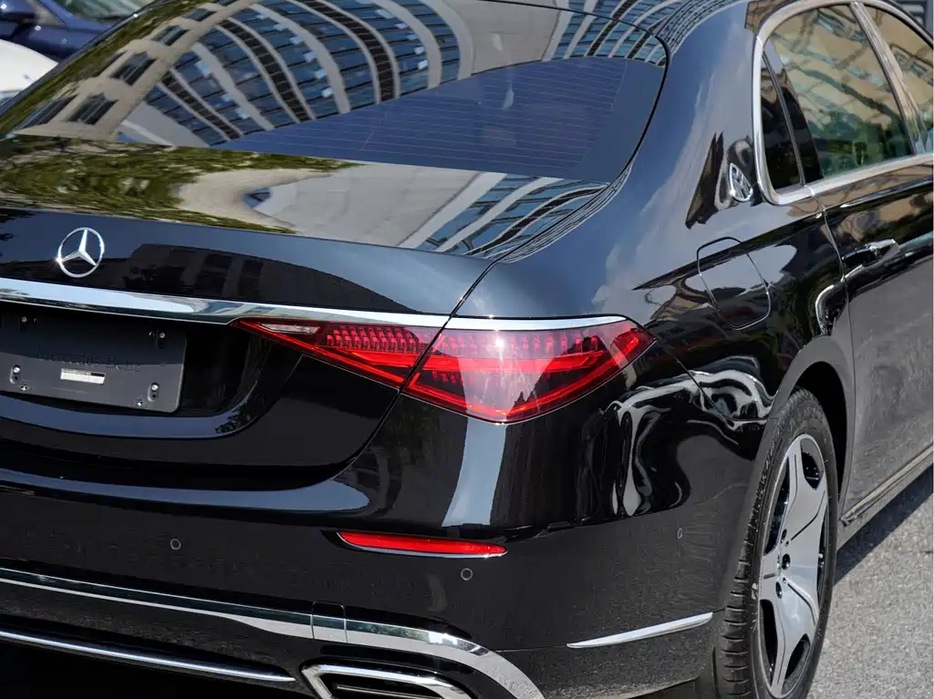 Mercedes-Benz S-Class — миниатюра 6