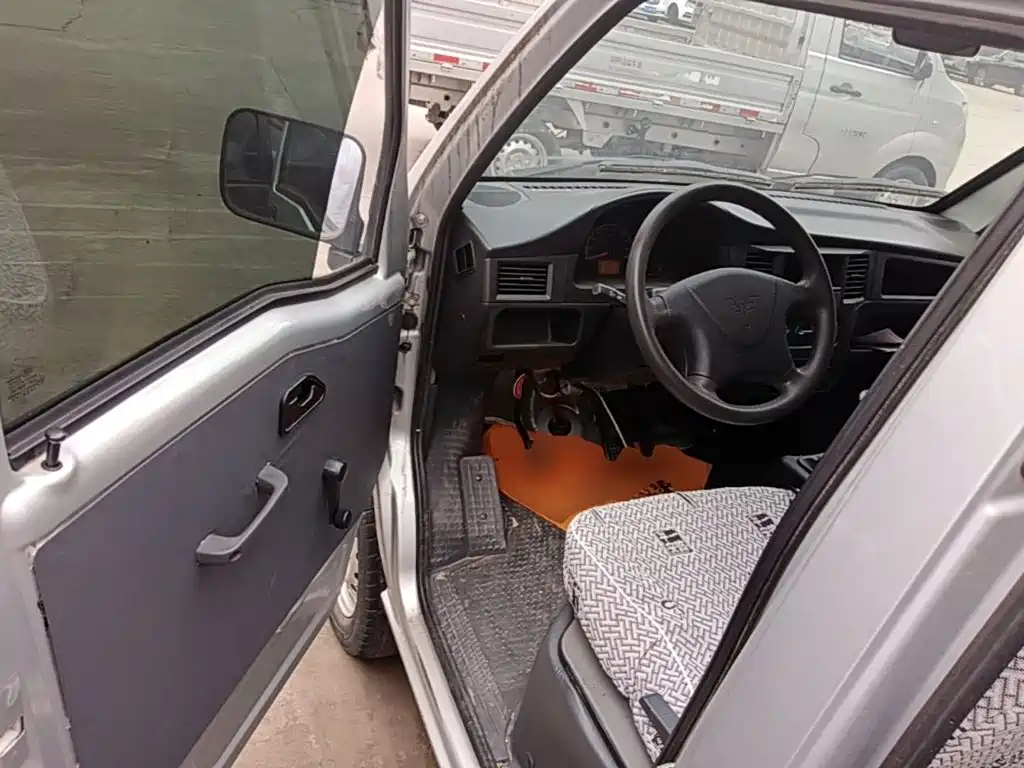 Wuling Zhiguang — миниатюра 16