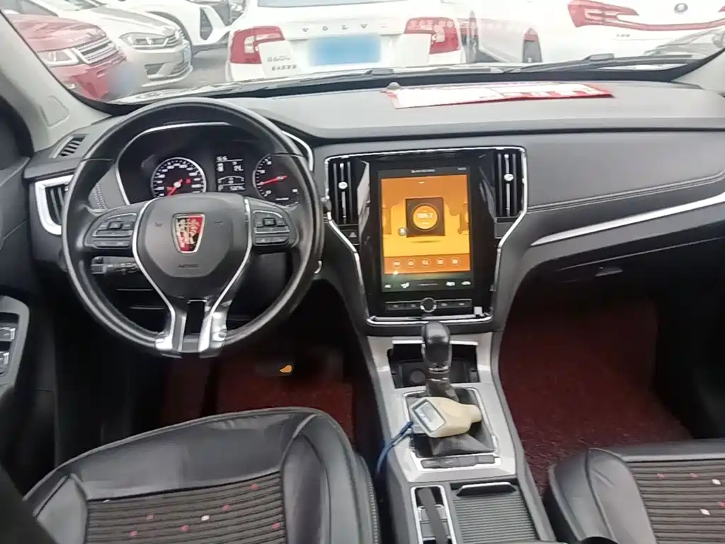 Roewe RX5 — миниатюра 10