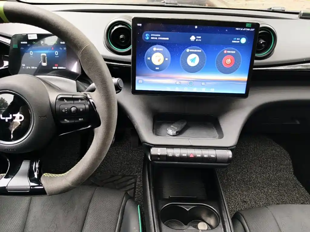 BYD Dolphin — миниатюра 13