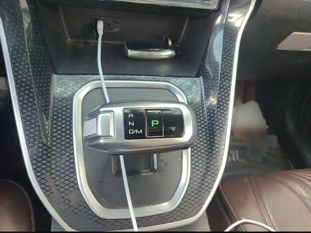 Haval M6 — миниатюра 12
