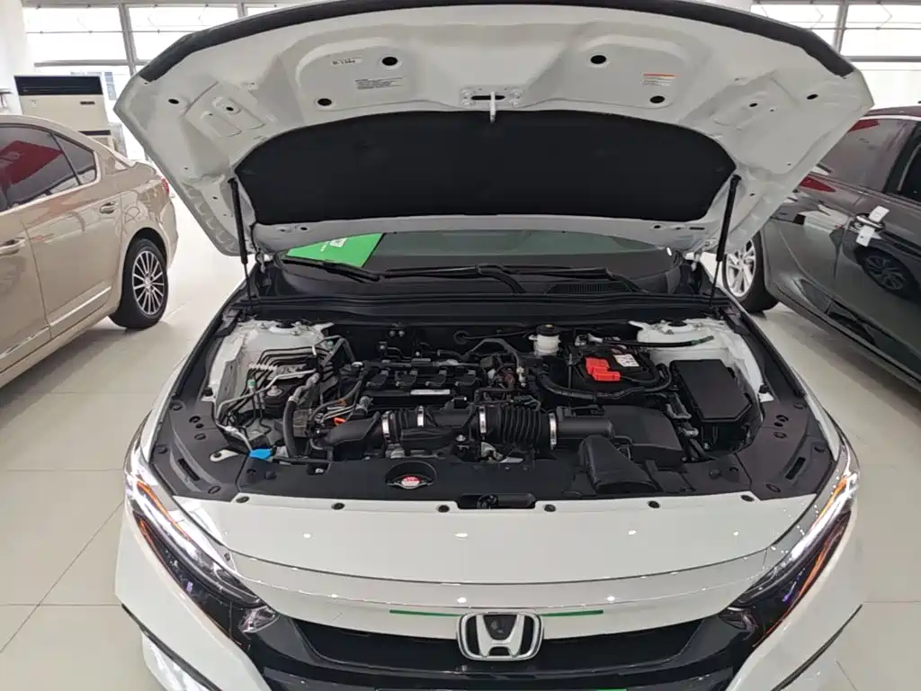 Honda Accord — миниатюра 20
