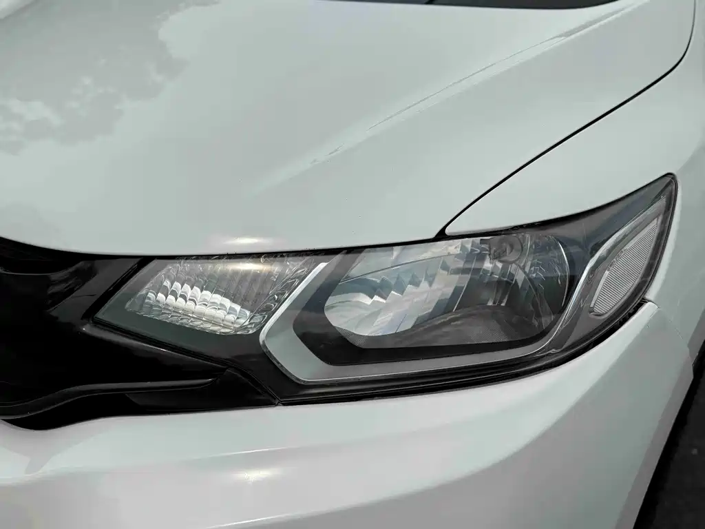 Honda Fit — миниатюра 5