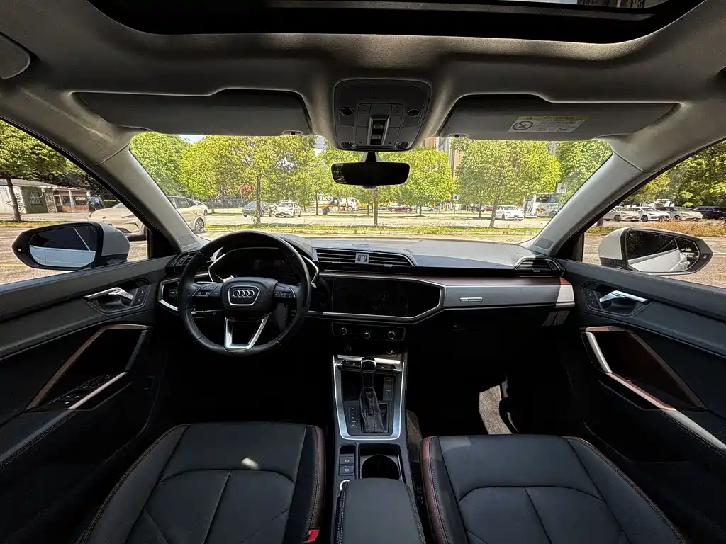 Audi Q3 — миниатюра 10