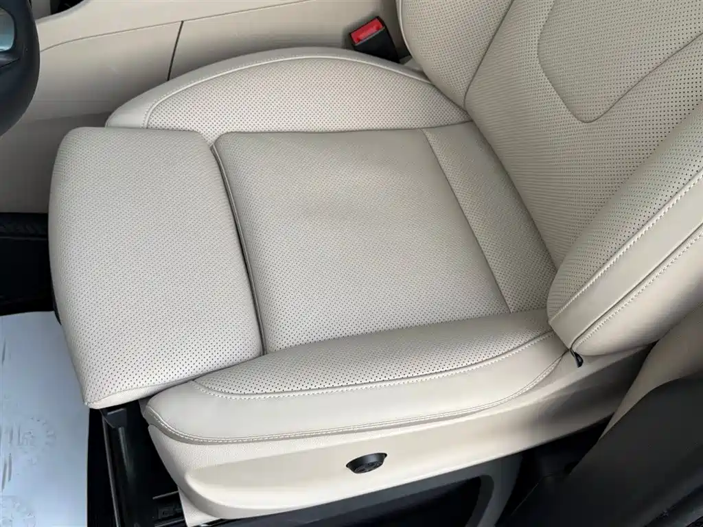 Mercedes-Benz V-Class V 260 L Long Wheelbase Luxury Edition, фото 17