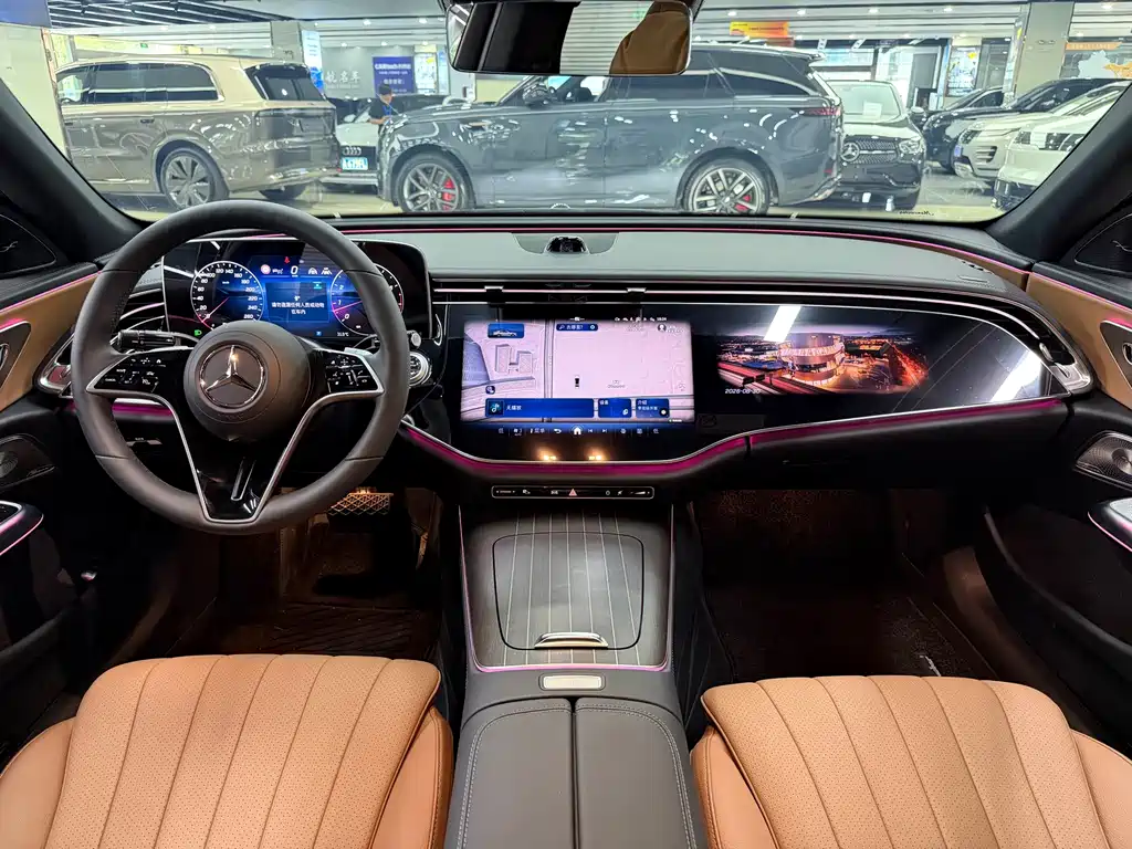 Mercedes-Benz E-Class — миниатюра 10