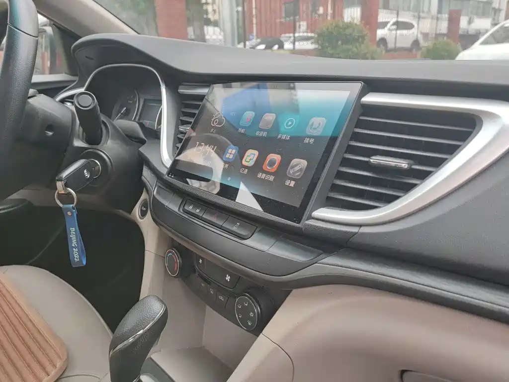 Buick Excelle — миниатюра 15