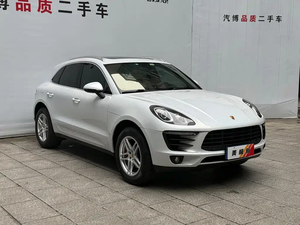 Porsche Macan — миниатюра 3