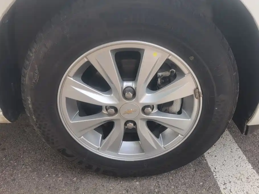 Chevrolet Sail — миниатюра 6