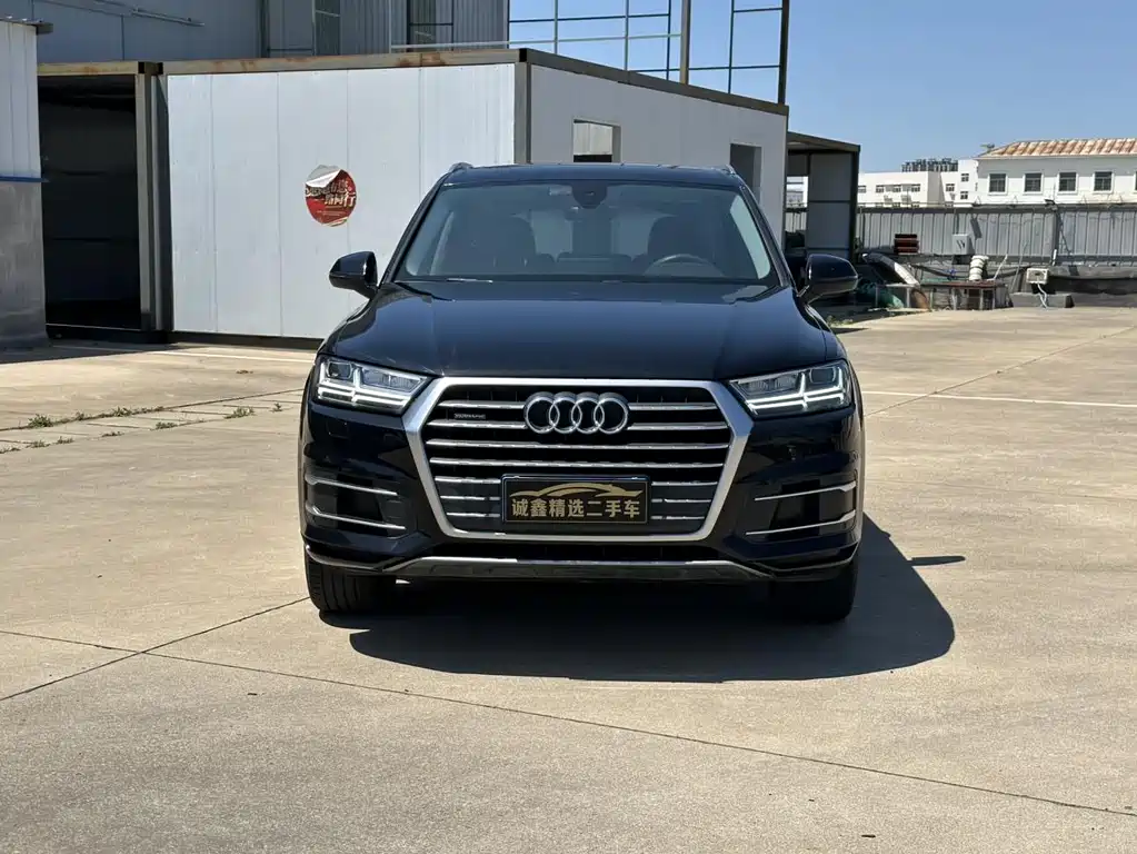 Audi Q7 2019 45 TFSI Comfort