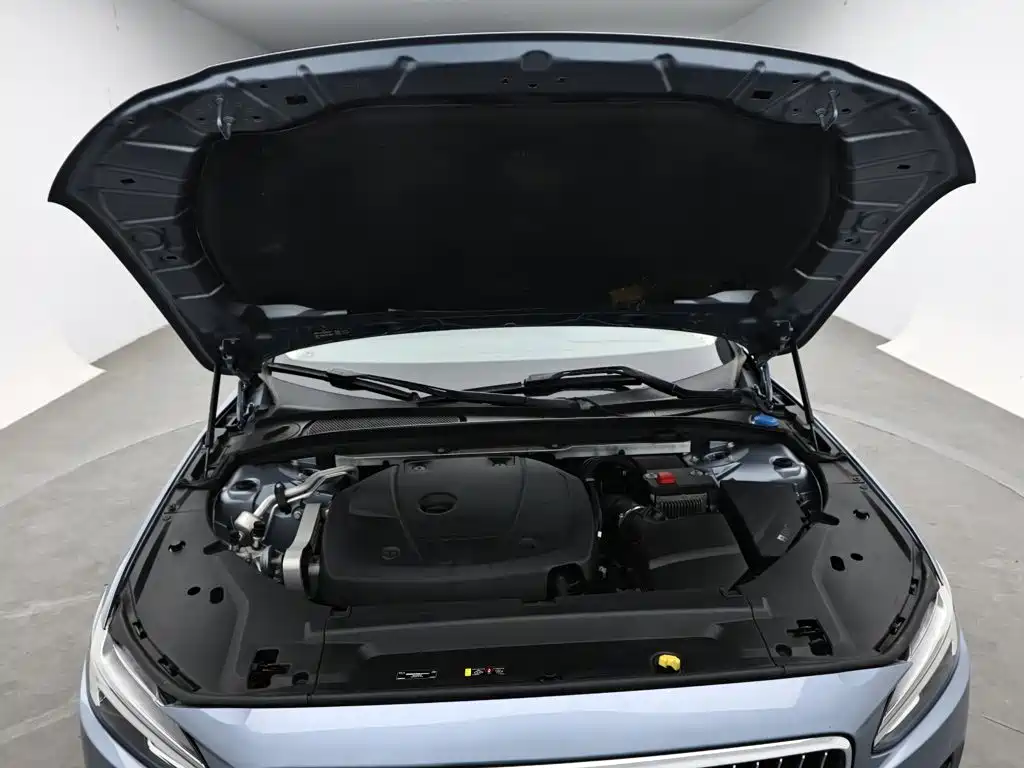 Volvo S90 — миниатюра 16