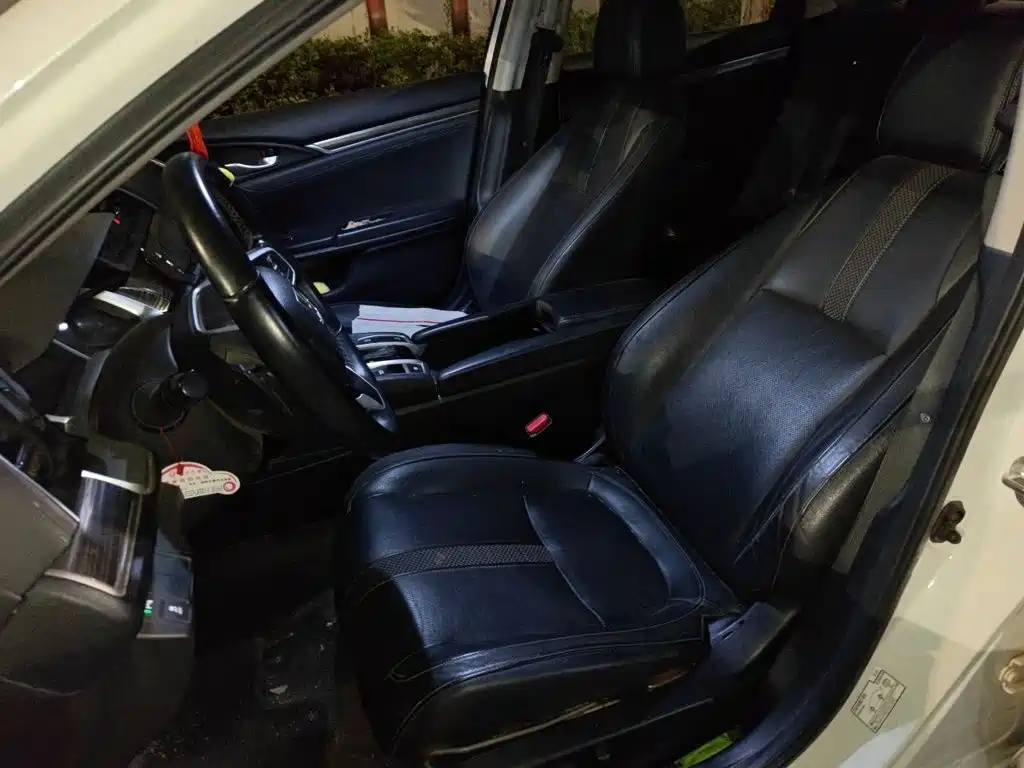 Honda Civic — миниатюра 16