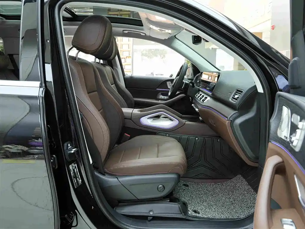 Mercedes-Benz GLS — миниатюра 12