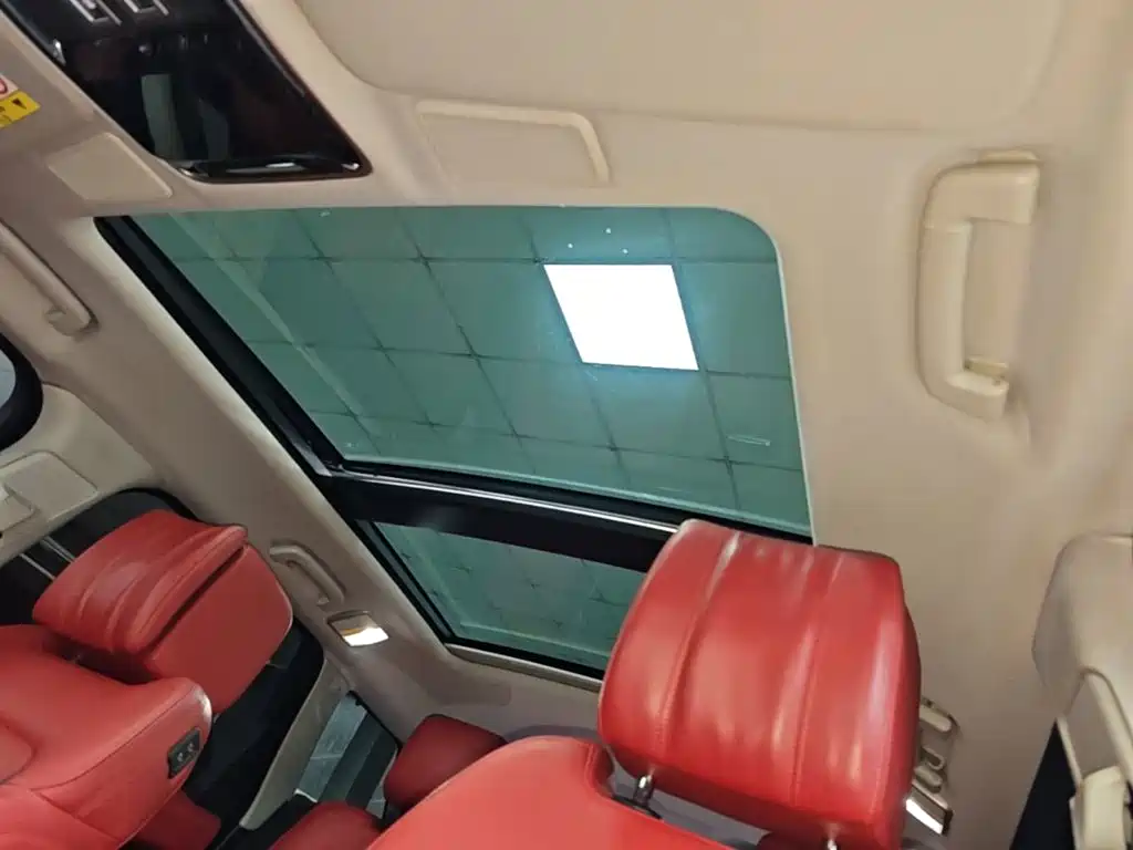 Land Rover Sport — миниатюра 18