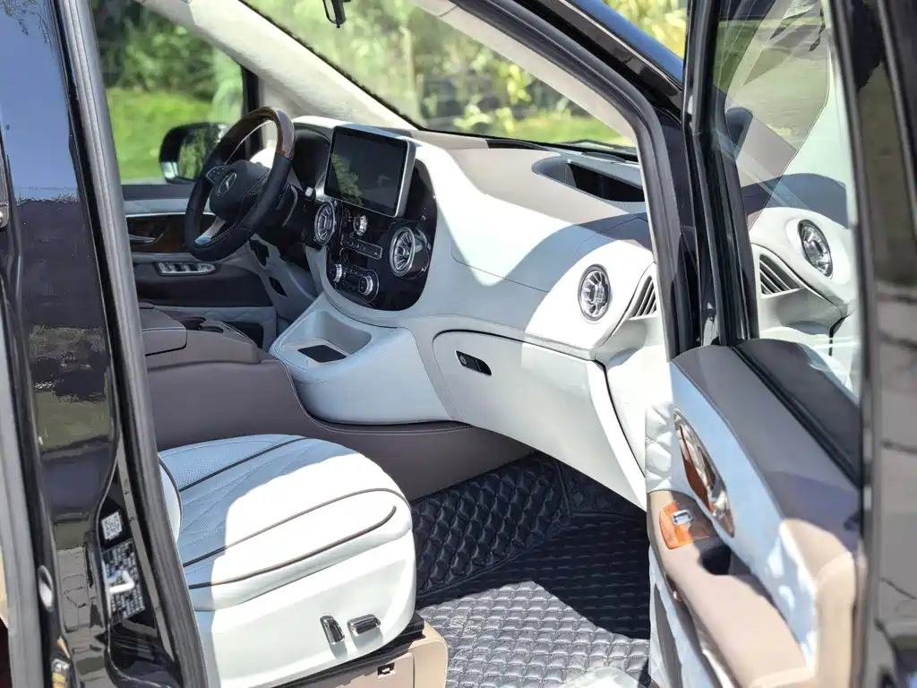 Mercedes-Benz Vito — миниатюра 6