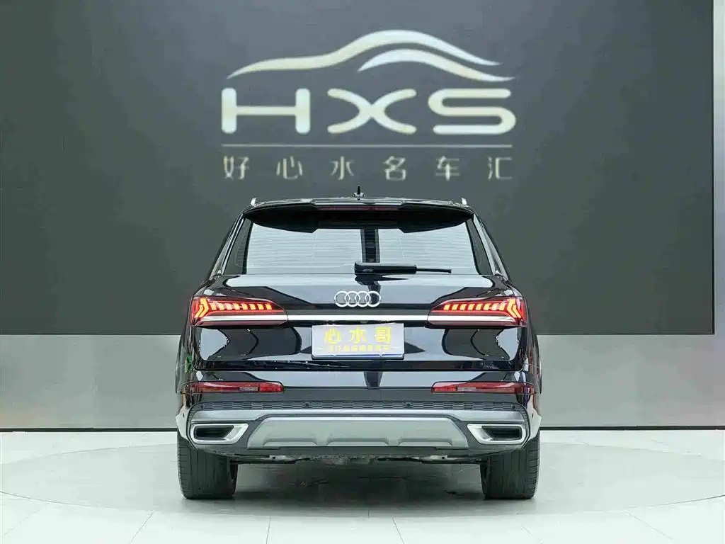 Audi Q7 — миниатюра 5