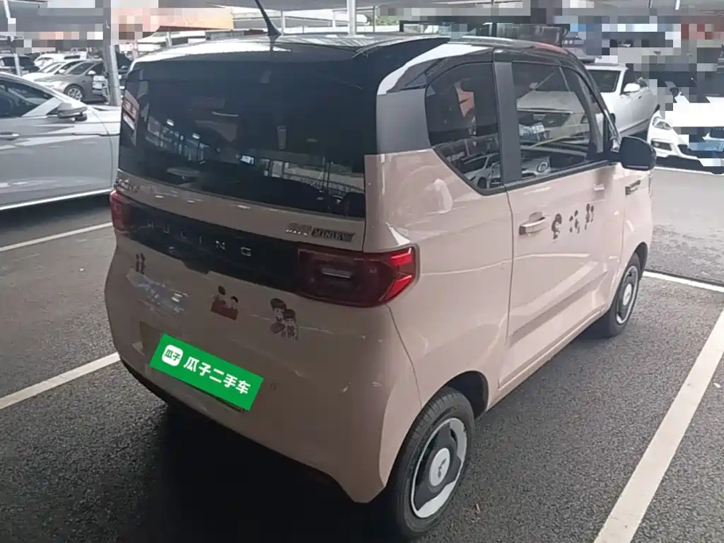 Wuling MINIEV — миниатюра 7