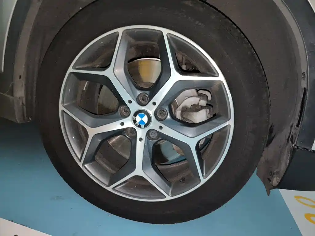 BMW X1 — миниатюра 24