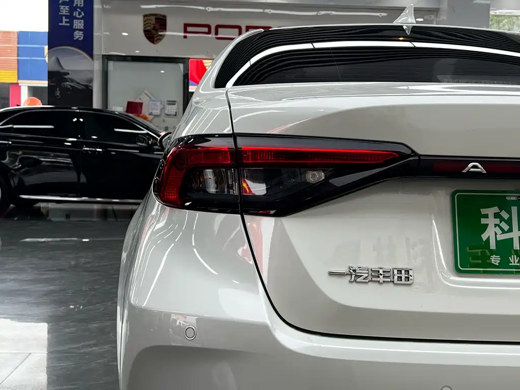 Toyota Allion — миниатюра 10