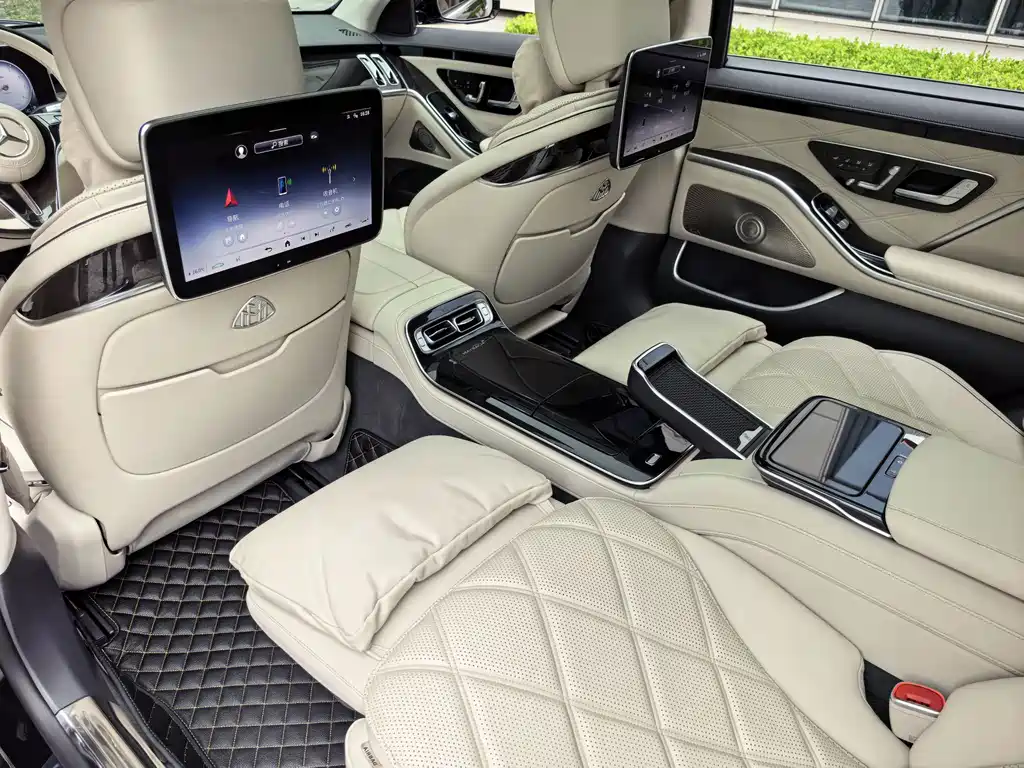 Mercedes-Benz S-Class — миниатюра 24
