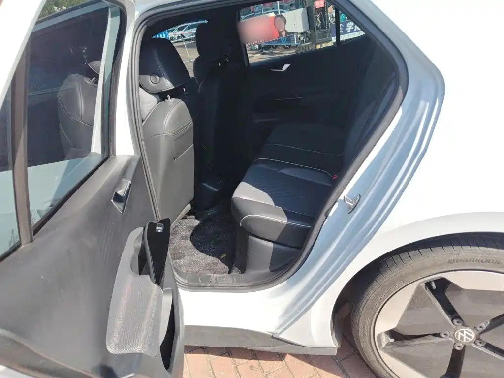 Volkswagen ID.3 — миниатюра 15