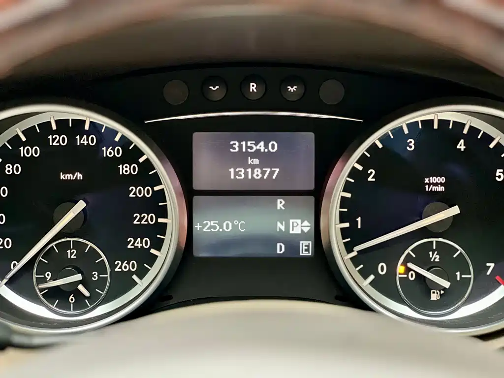 Mercedes-Benz R-Class — миниатюра 22