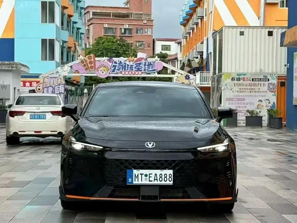 Changan UNI-V — миниатюра 2