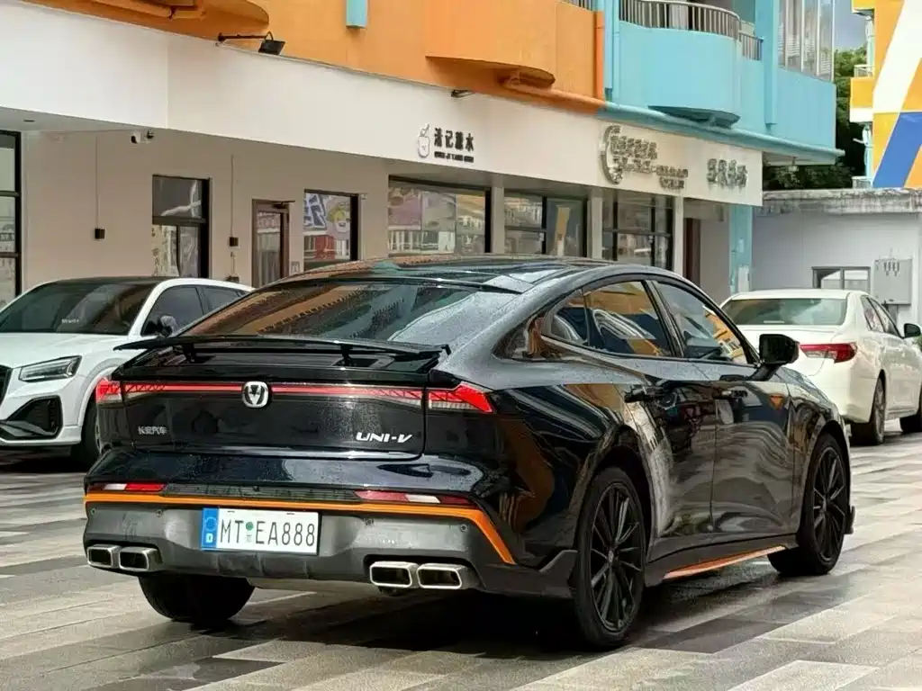 Changan UNI-V — миниатюра 9