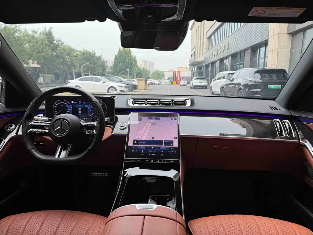 Mercedes-Benz S-Class — миниатюра 8