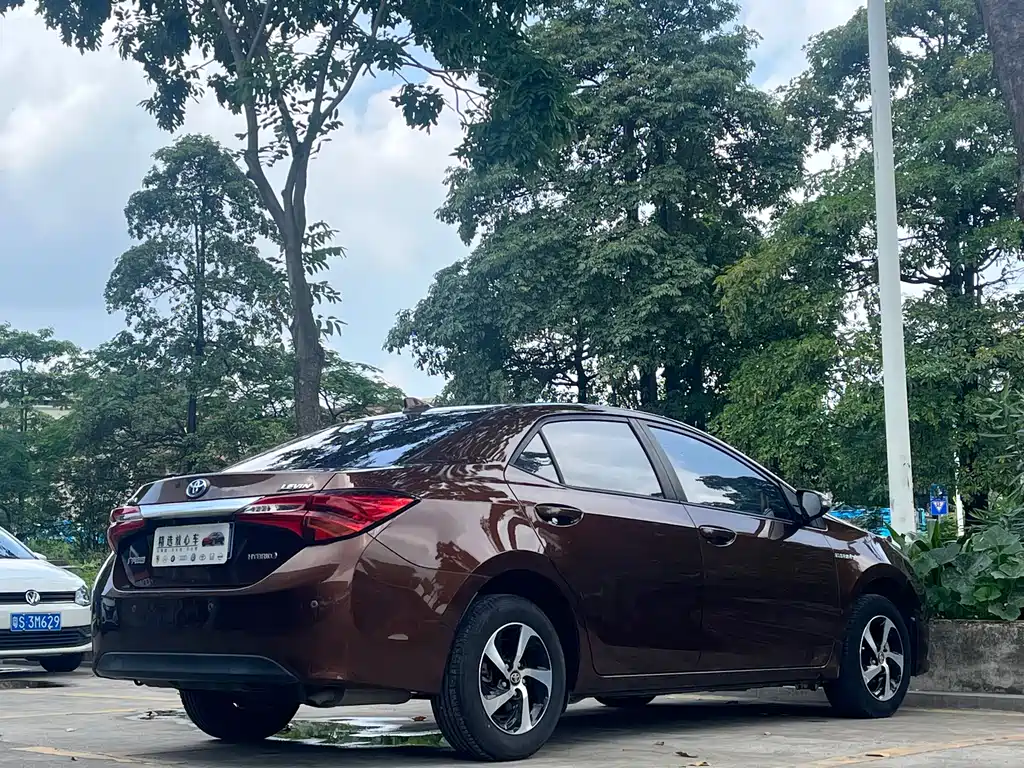 Toyota Corolla Levin 2017 1.8H GS E-CVT Elite V
