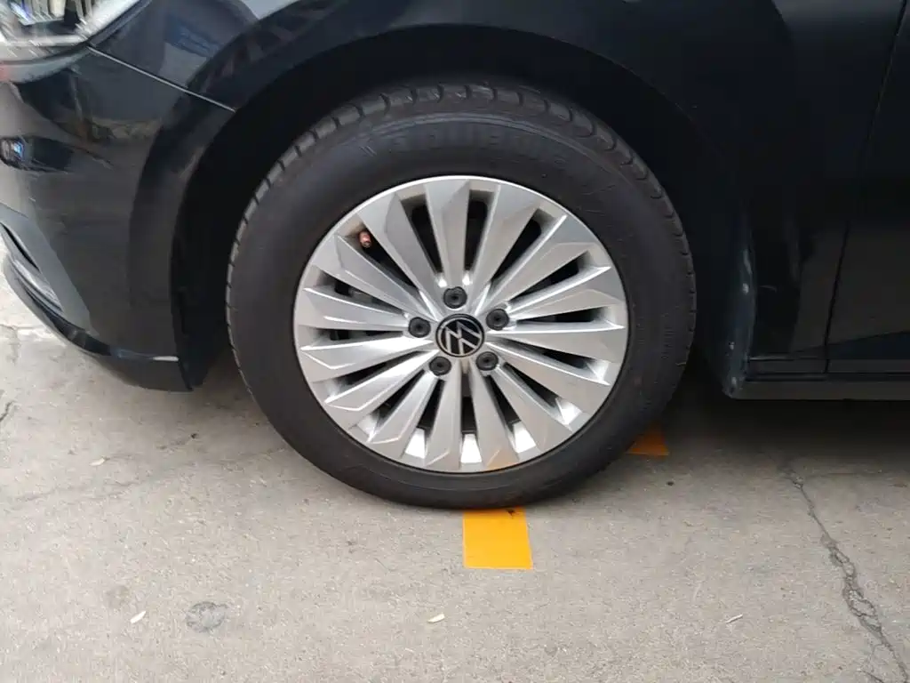 Volkswagen Lavida — миниатюра 23